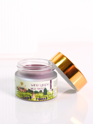 Wine grape 3- in -1 lip balm 15g