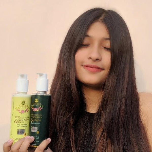 Shikakkai and Reetha Mild Cleansing gel shampoo 200 ML - Vanaura Organics
